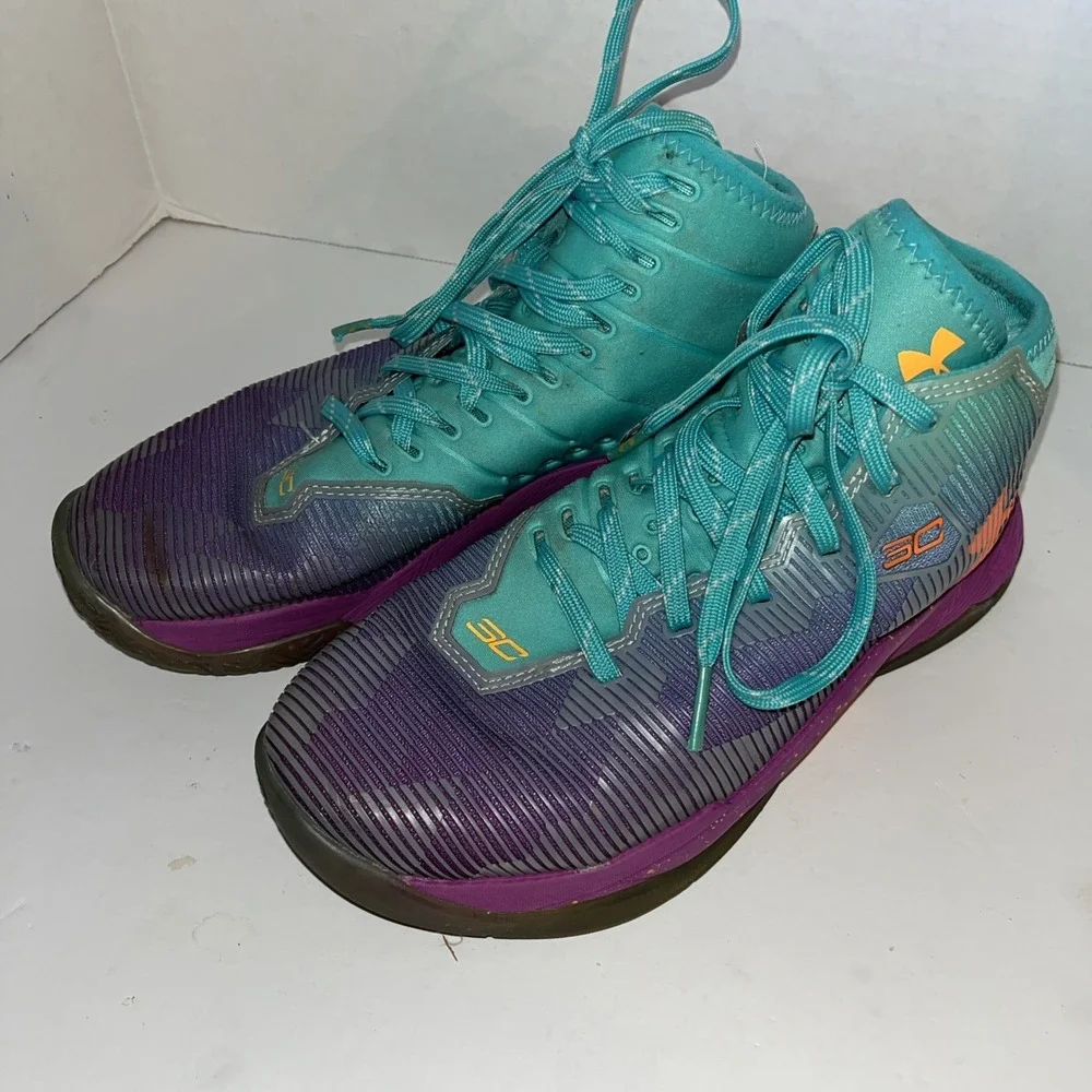 UNDER ARMOUR UA GS CURRY 4.5 MULTICOLOR WHAT THE BLUE PURPLE PINK 1274062-8946